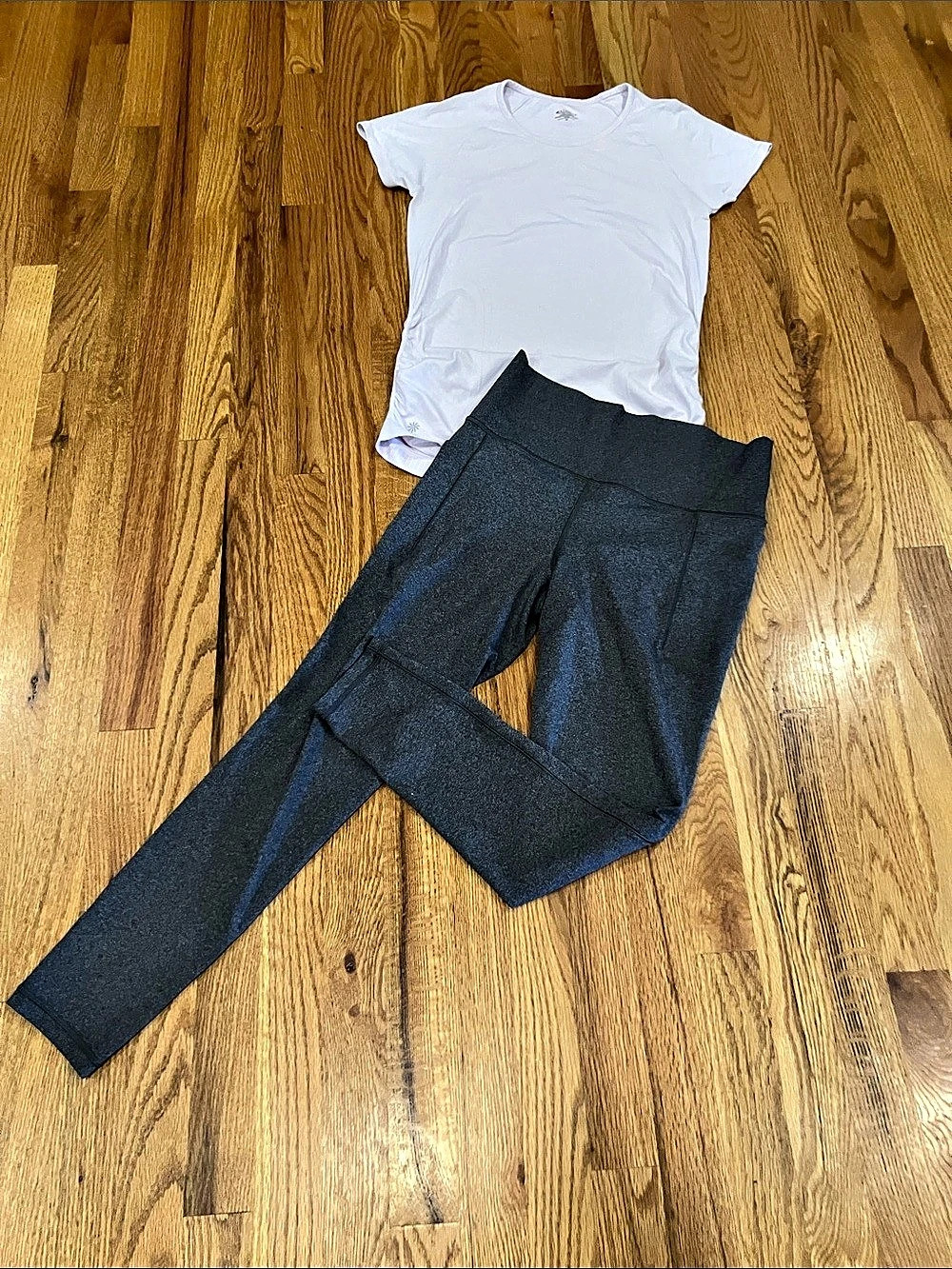 Athleta Salutation 7/8 Tight Gray Space Dye Sz MT with Seamless Pink Ruished Tee